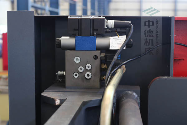 ZDPE8025接纳入口液压体系,不变无端障,耐低温高压,耐久任务精度高.jpg ZDPE8025接纳入口液压体系,不变无端障,耐低温高压,耐久任务精度高.jpg